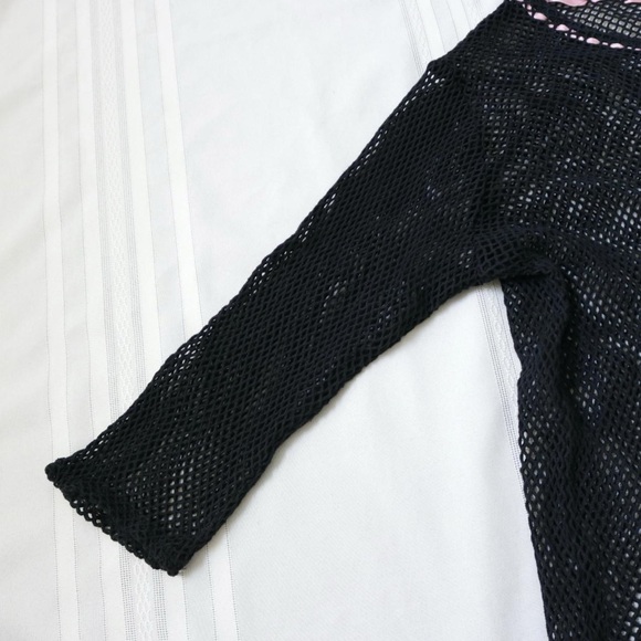 Black fish net long sleeve blouse with pink ribbon bow tie - Picture 3 of 8